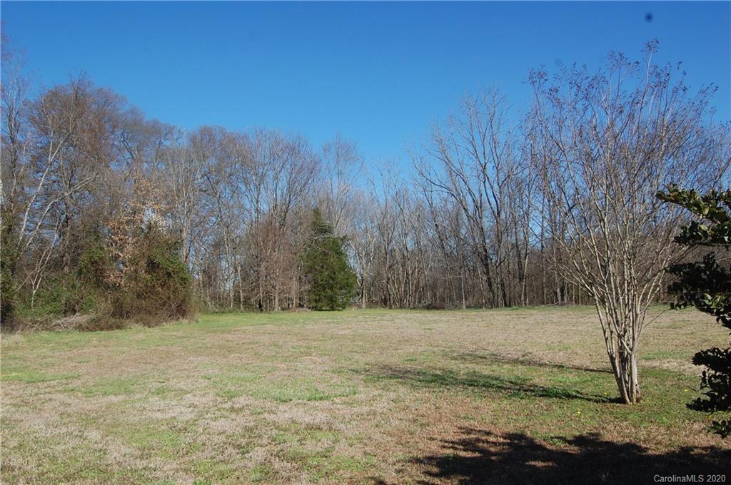 7549 Tuckaseegee Rd., Kannapolis, NC 28081