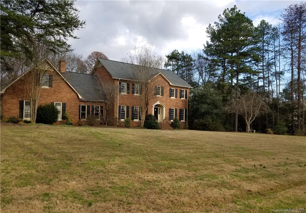 918 Hanover Dr., Concord, NC 28027