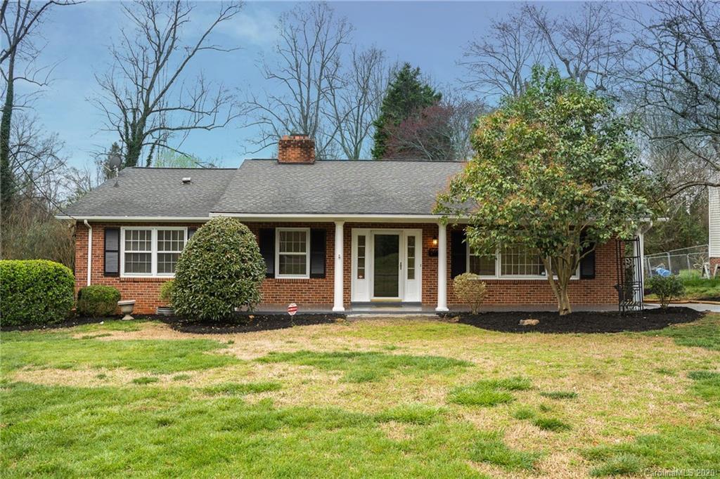 340 Academy St., Mooresville, NC 28115