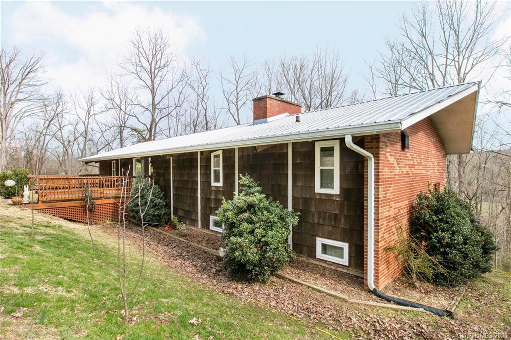 420 New Stock Rd., Asheville, NC 28804