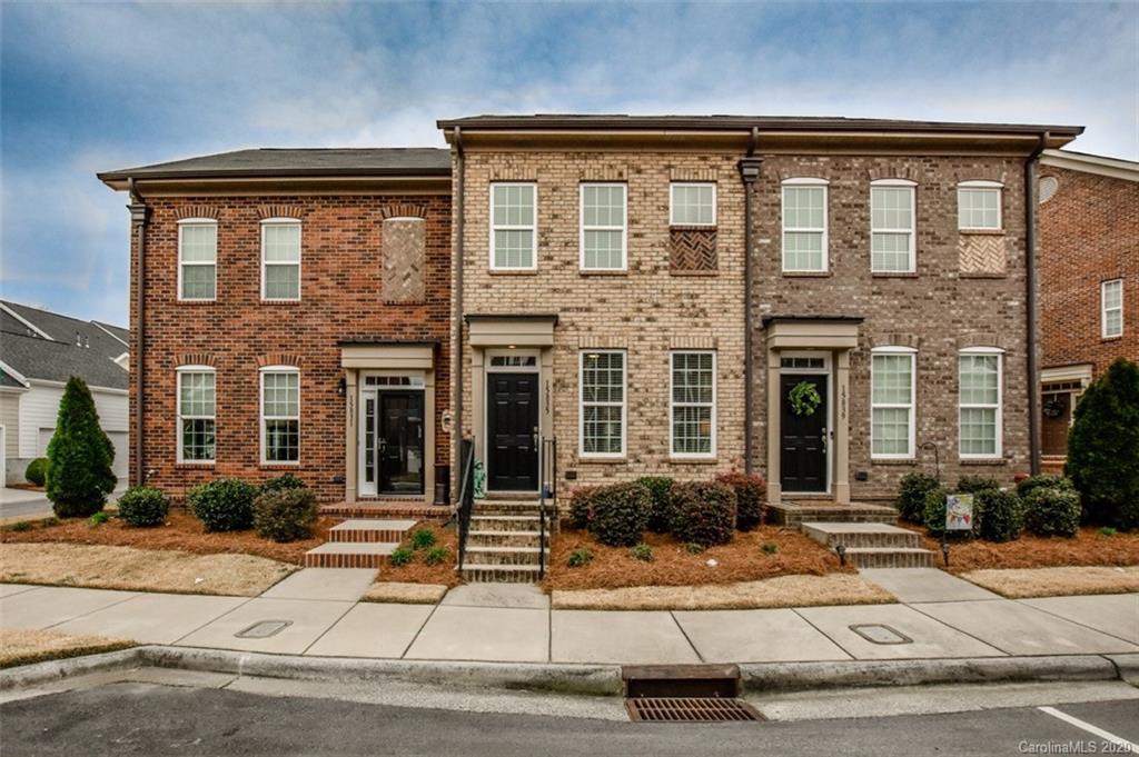 15835 Sharon Dale Dr., Davidson, NC 28036