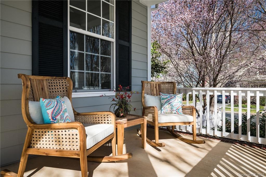 229 Ohenry Ave., Davidson, NC 28036