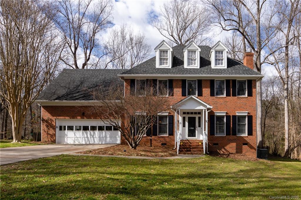 2702 Kipperly Ct., Charlotte, NC 28270