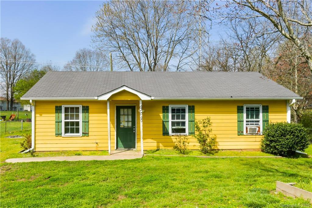 908 Gilman Pl., Monroe, NC 28110
