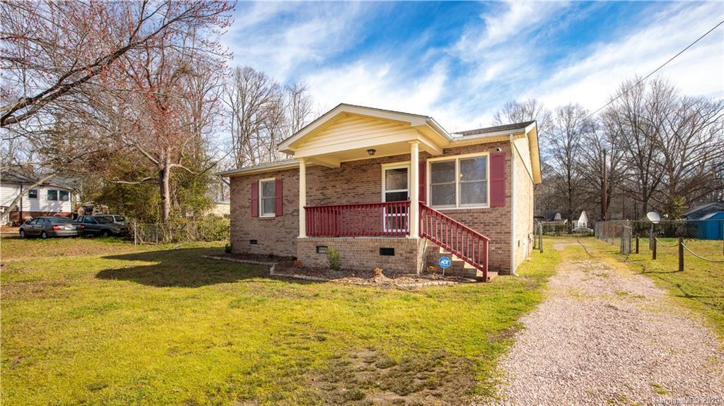 712 Laura Ave., Kannapolis, NC 28083