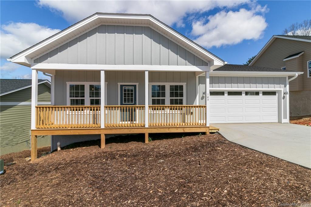 109 Greenwood Fields Dr., Asheville, NC 28804