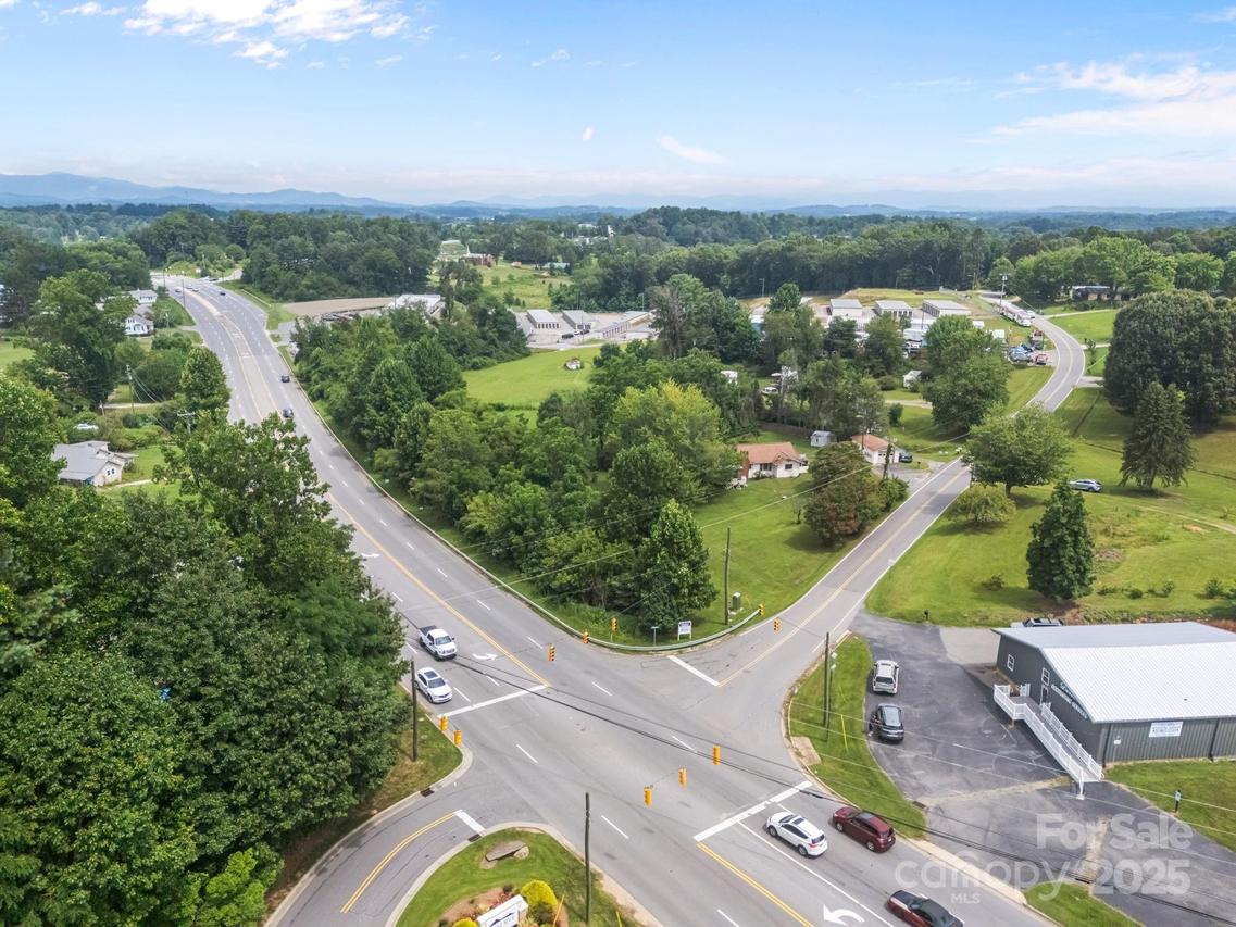 0000 New Leicester Hwy., Asheville, NC 28806