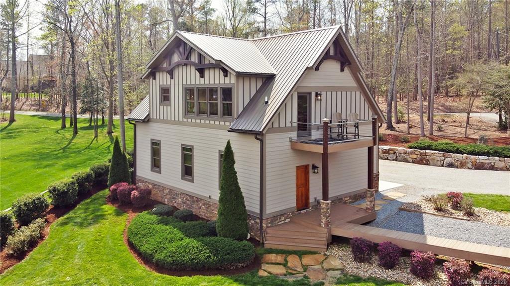 9017 Azalea Rd., Sherrills Ford, NC 28673