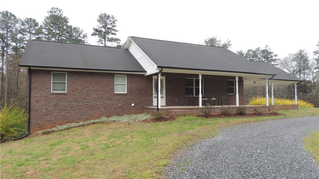 1041 Clyde Reynolds Dr., Lincolnton, NC 28092