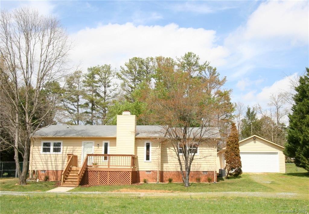 2200 Indian Cross Tr., Matthews, NC 28104