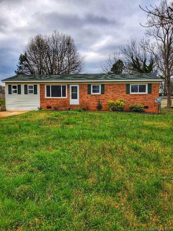 2324 Maplewood Dr., Gastonia, NC 28052