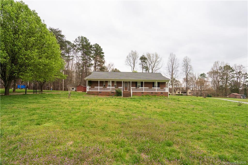 288 Rocky River Rd., Mooresville, NC 28115