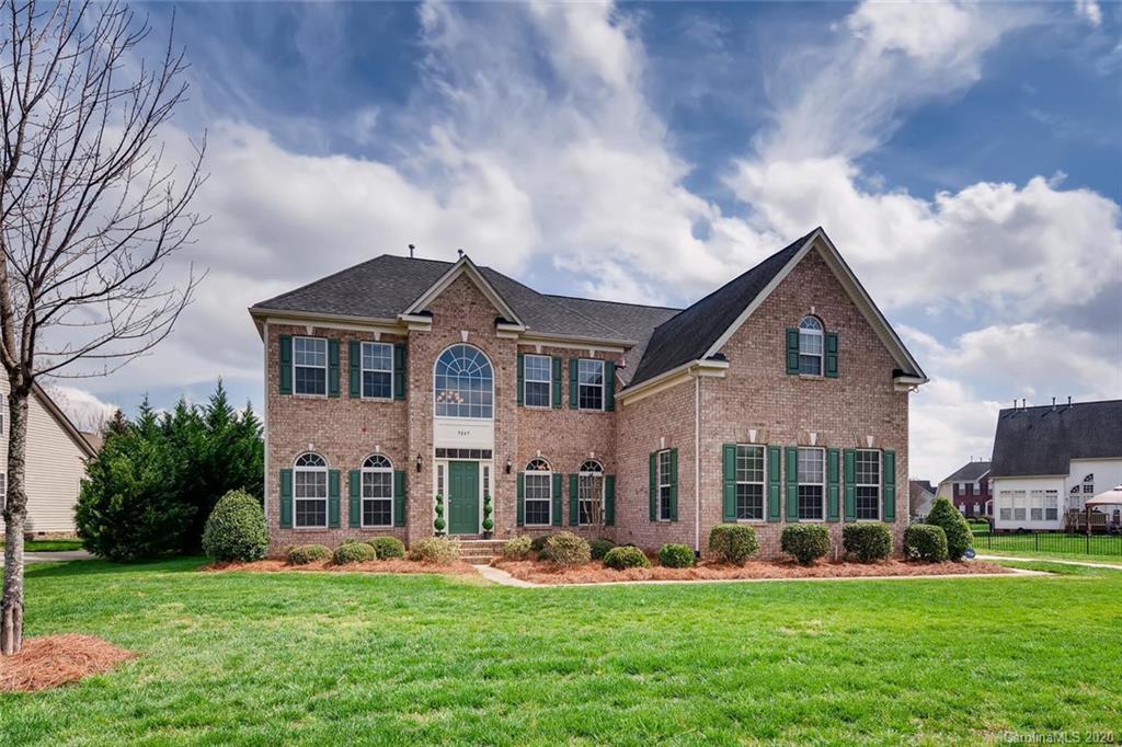9849 Ravenscroft Ln., Concord, NC 28027