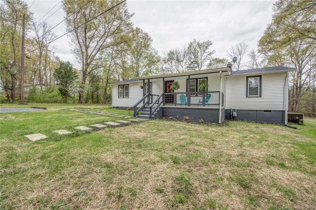 1521 Plyler Lake Rd., Gastonia, NC 28054