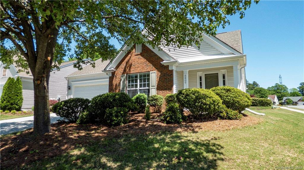 8809 Heron Glen Dr., Charlotte, NC 28269