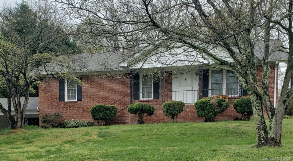 1017 Hoke St., Kannapolis, NC 28081