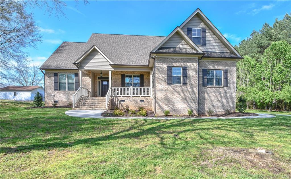 3215 Baucom Manor Rd., Monroe, NC 28110