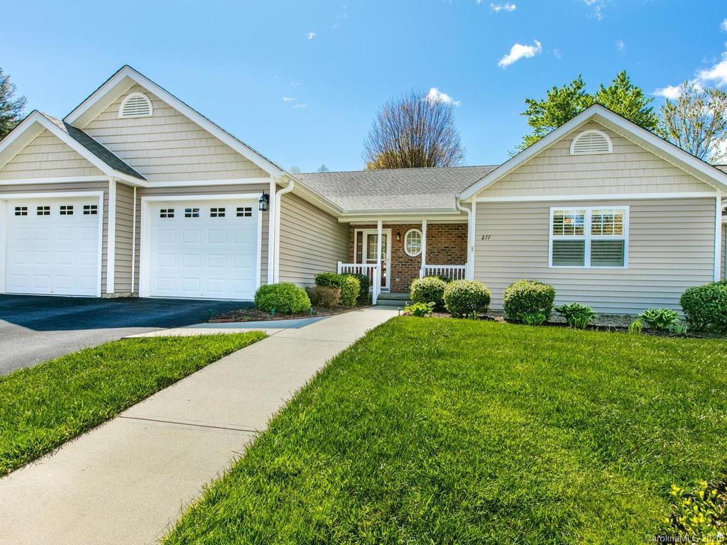 277 Charlestown Dr., Hendersonville, NC 28792