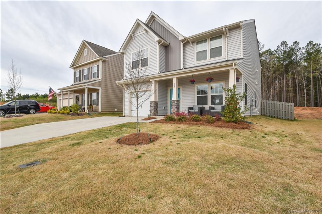137 Hidden Lakes Rd., Statesville, NC 28677