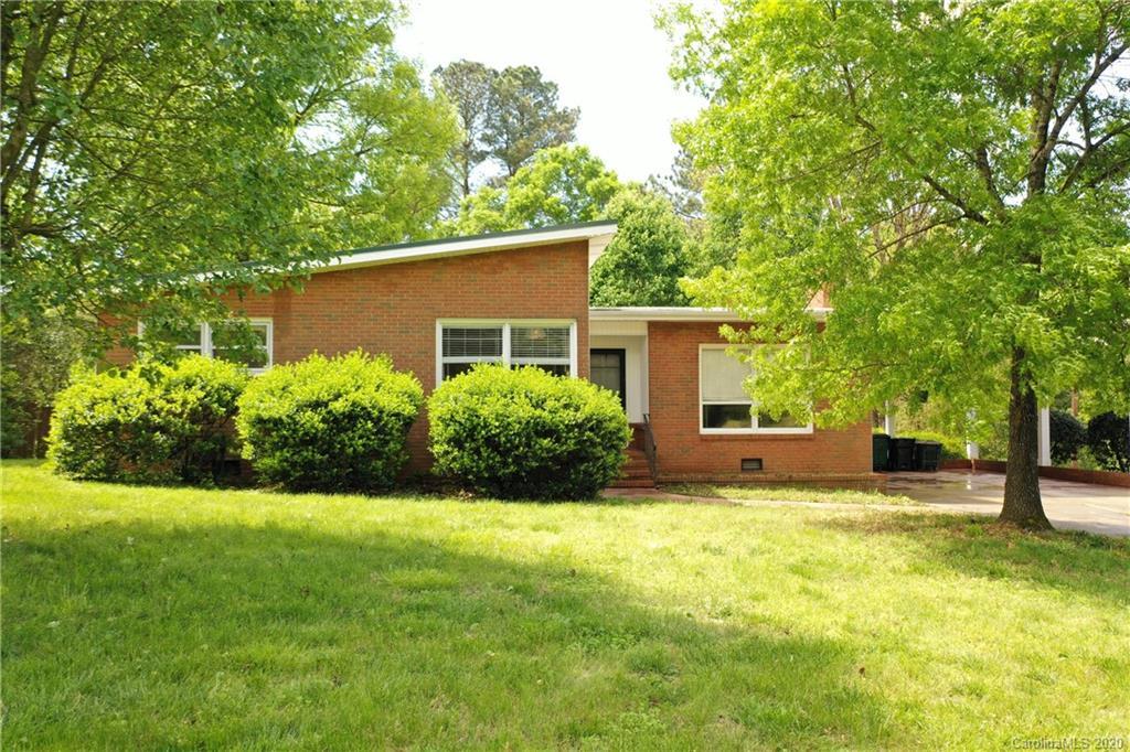 3929 Oakdale Rd., Charlotte, NC 28216