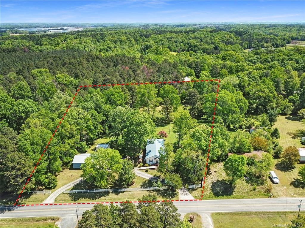 12804 Asbury Chapel Rd., Huntersville, NC 28078