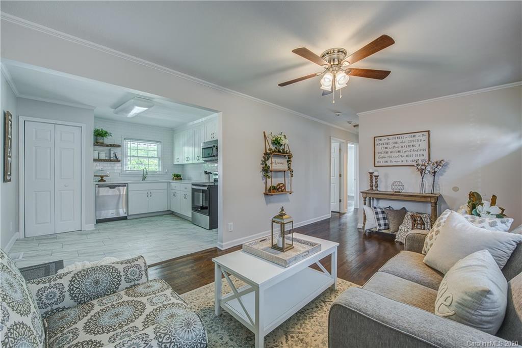 802 Oliver St., Gastonia, NC 28052