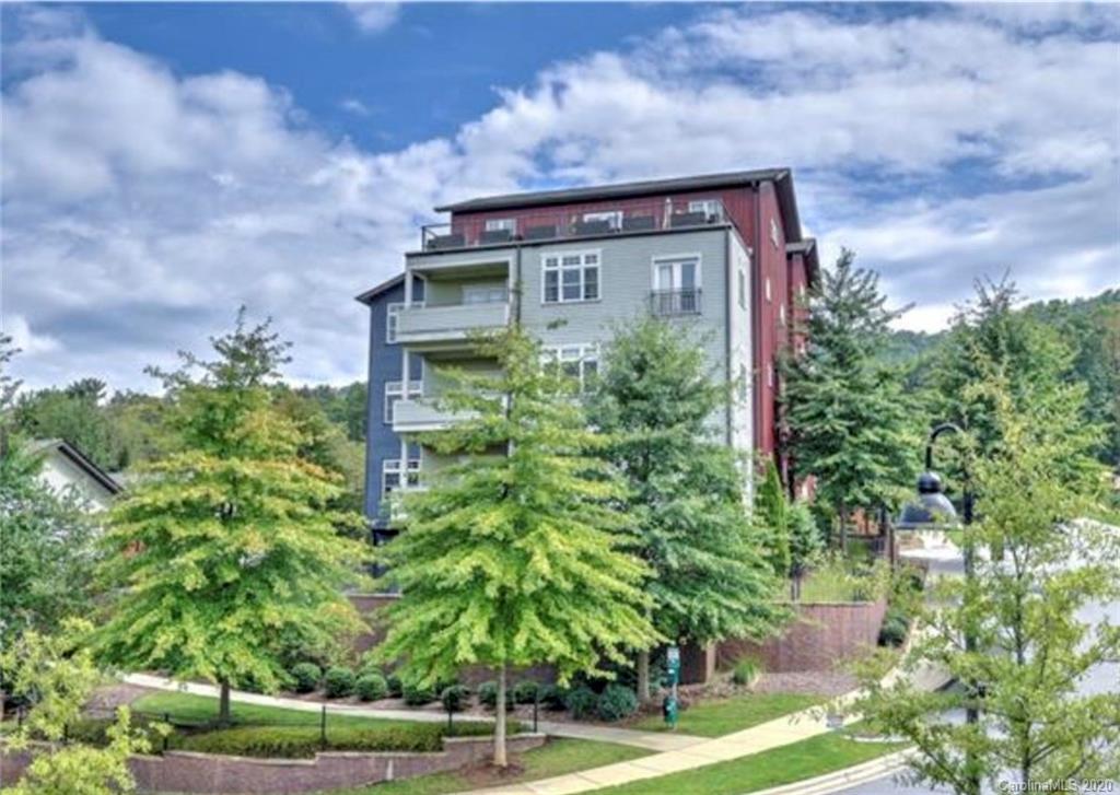 400 Skyloft Dr. #Unit 102, Asheville, NC 28801
