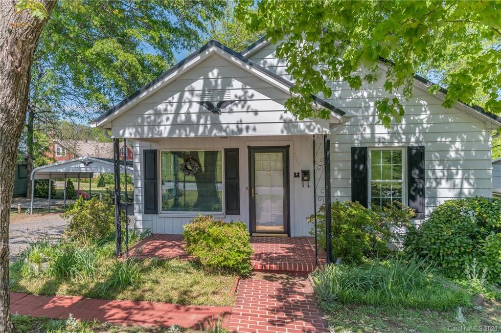 317 Ridgecrest Ave., Rutherfordton, NC 28139