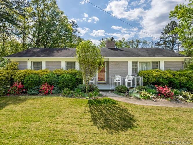 143 W Oakview Rd., Asheville, NC 28806