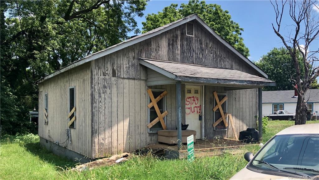 222 Deaton St., Statesville, NC 28677