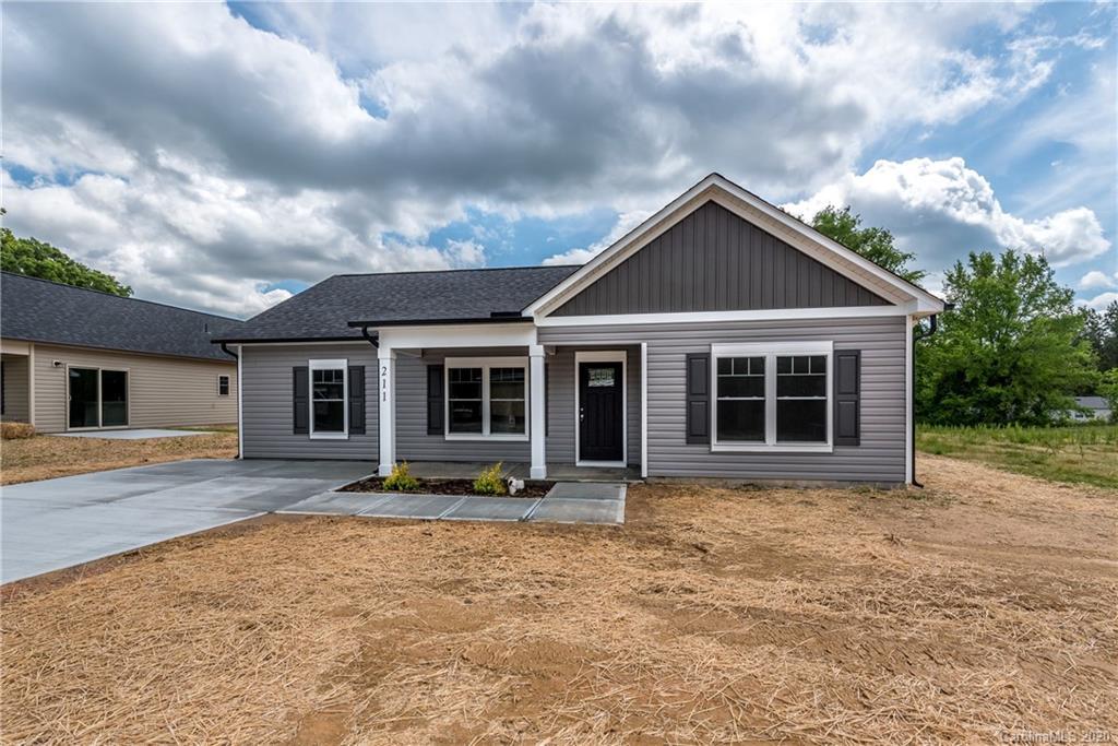 211 Coggins St., Kannapolis, NC 28083