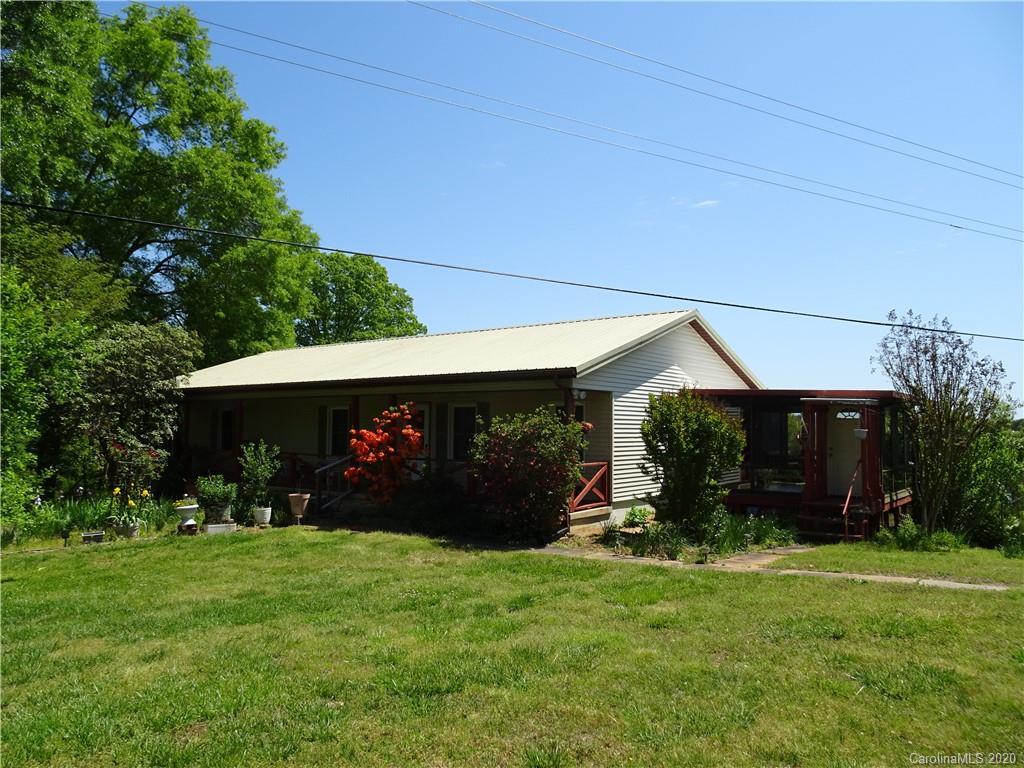 1553 Eufola Rd., Statesville, NC 28677