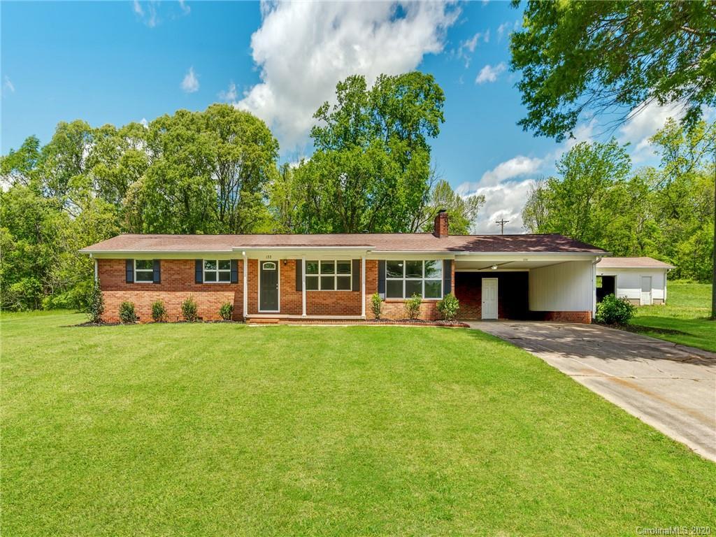 133 Fieldstone Farm Dr., Statesville, NC 28625