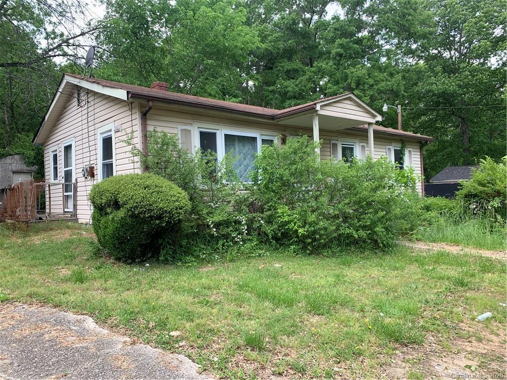 2095 Vickers St., Huntersville, NC 28078