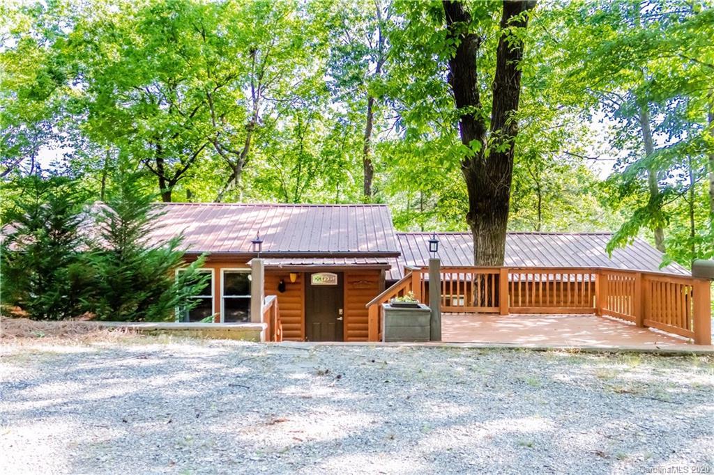 167 Johnson Cir., Lake Lure, NC 28746
