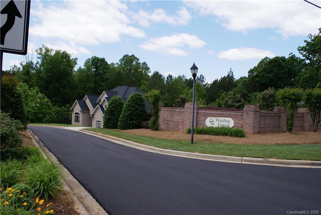 162 Winding Forest Dr., Troutman, NC 28166