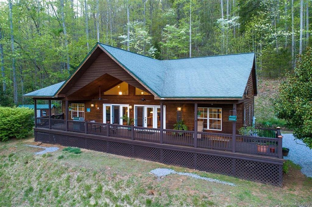 406 Timbuktu Rd., Sylva, NC 28779