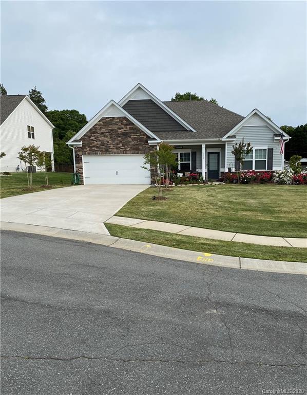 112 Marabou Ct., Mount Holly, NC 28120