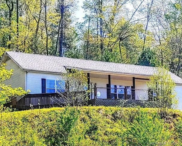208 Weldon Hall Rd., Sylva, NC 28779