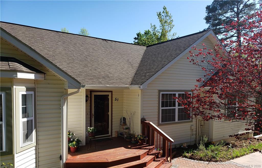 51 Southern View Rd., Sylva, NC 28779
