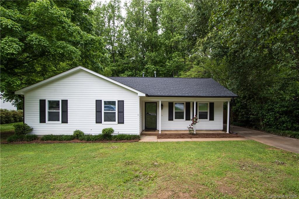 923 Foxborough Rd., Charlotte, NC 28213