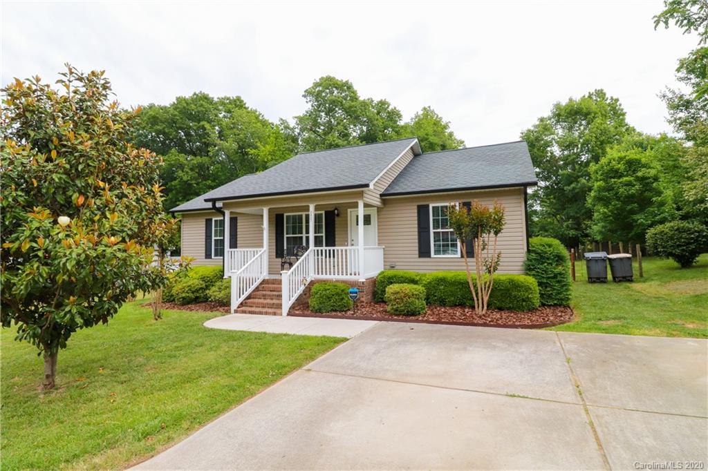 2421 Winfield St., Kannapolis, NC 28083
