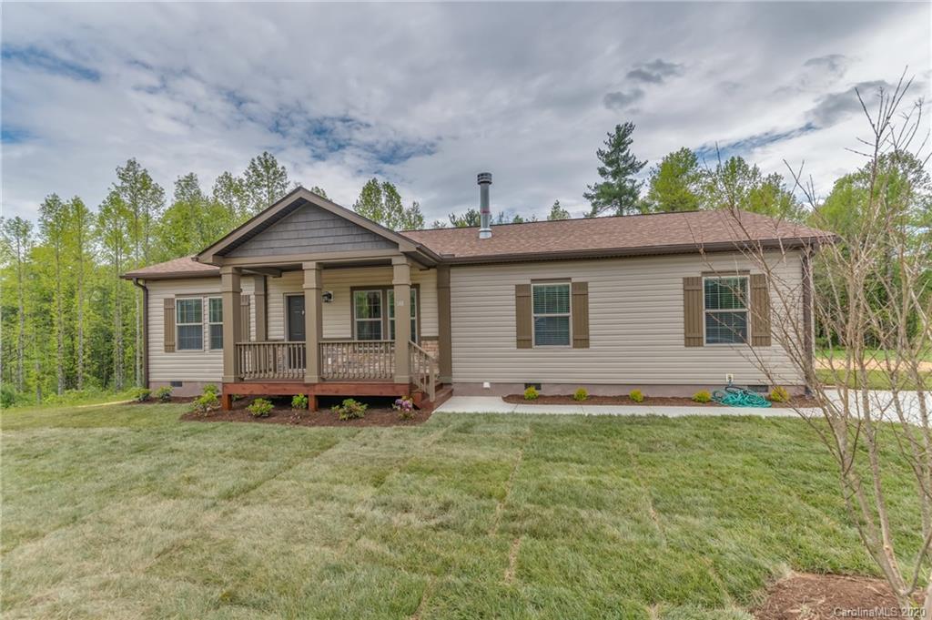 148 Moss Hill Dr., Hendersonville, NC 28792