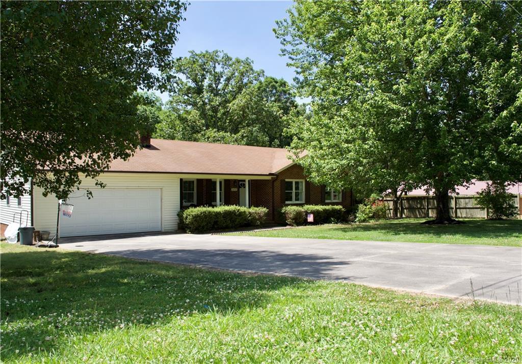 2212 Fairfield Ct., Albemarle, NC 28001