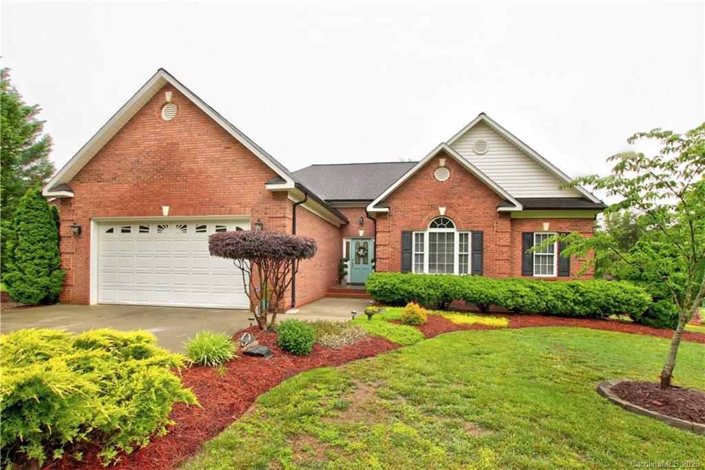 7765 Lynwood Ln., Sherrills Ford, NC 28673