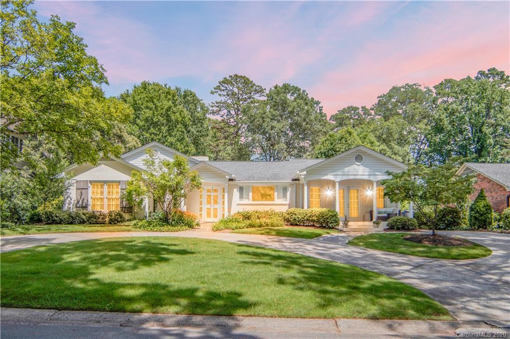 2711 Bucknell Ave., Charlotte, NC 28207