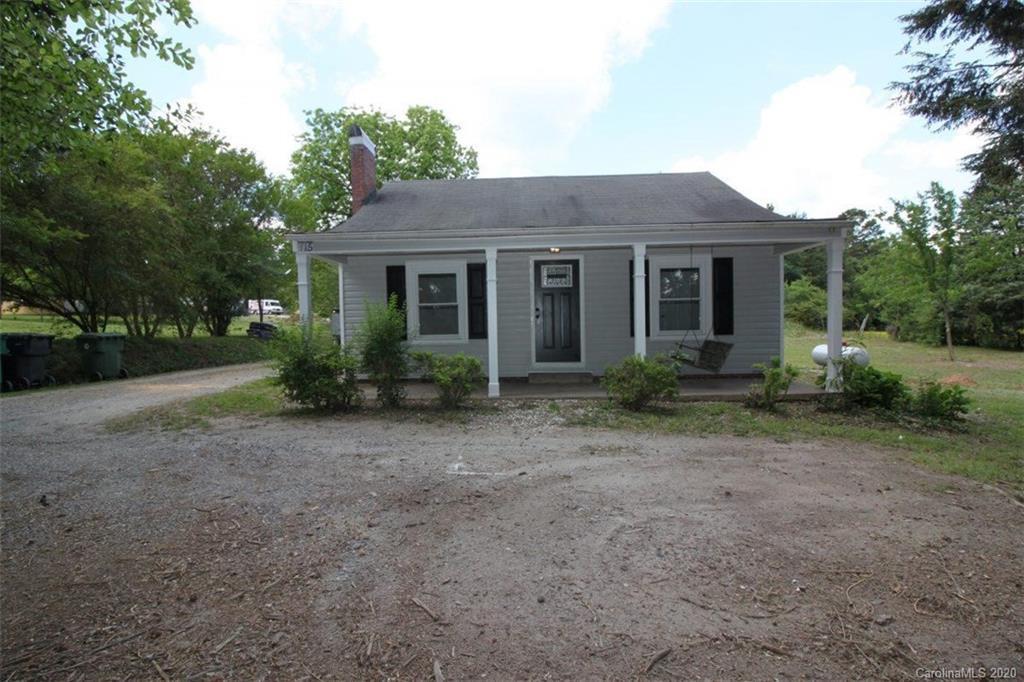 115 Robindale Rd., Gastonia, NC 28056