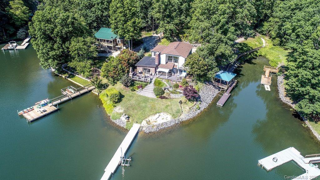 130 Lochfoot Ln., Mooresville, NC 28117