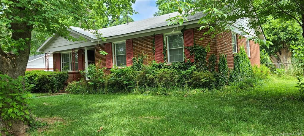 4724 Westcrest Dr., Charlotte, NC 28208