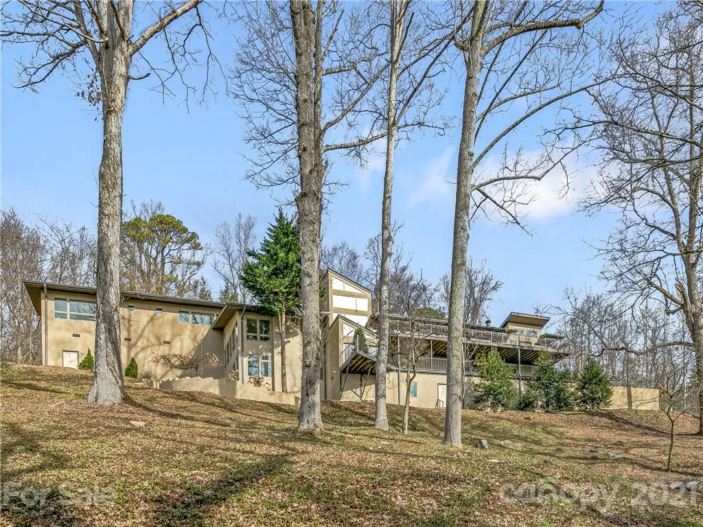 101 Crestwood Rd., Asheville, NC 28804